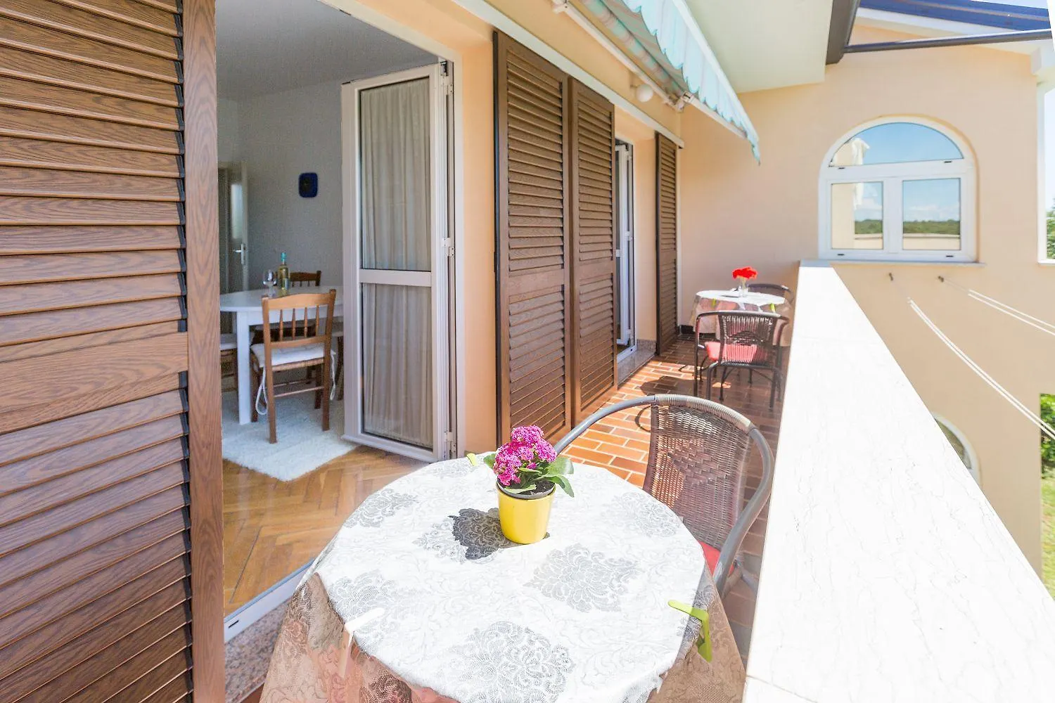 Helles Apartment Nur 250 Meter Zum Strand Mit Meerblick, Pool, Grill, Waschmaschine Porec 0*,  Croatia